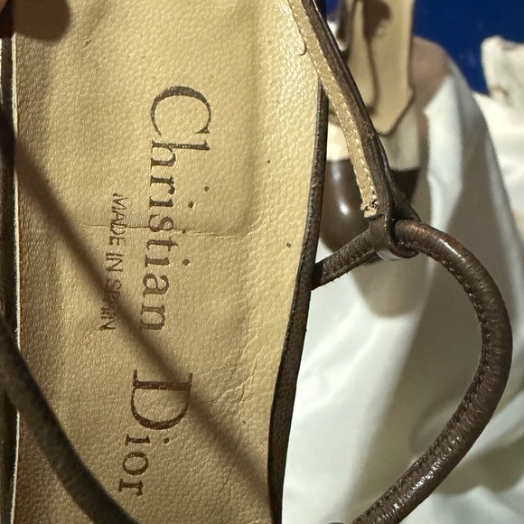 👠 Christian Dior Two-Tone Slingback Heels | Size 7.5 AA - Picture 8 of 13